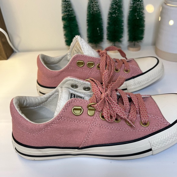 Converse All Star Pink With Gold Details and Sherpa Tongue - Picture 4 of 9